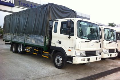 Hyundai HD210 thùng bạt