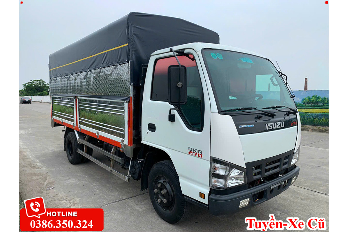 Xe tải cũ Isuzu QKR 270 tải 2 tấn 8 thùng dài 4m3 đời 2019