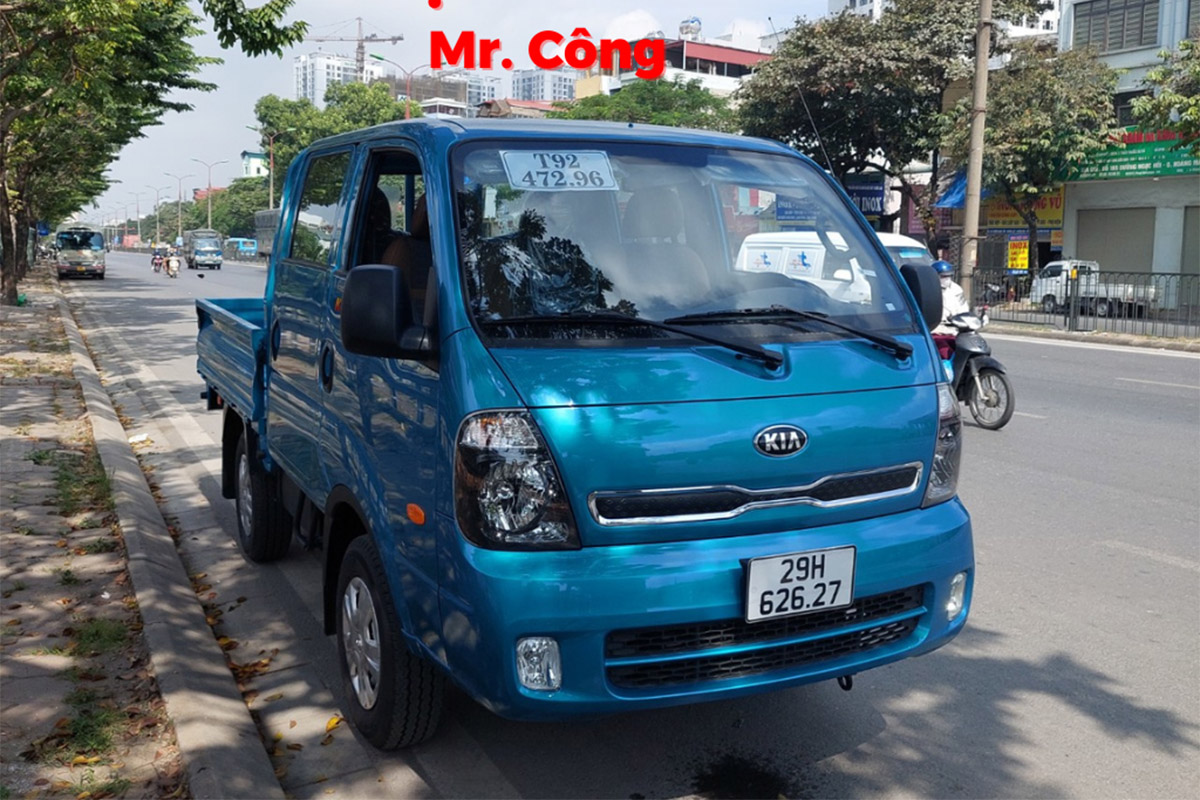 xe tải KIA K200 loại 4 cánh 6 chỗ