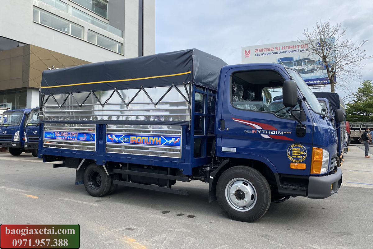 Hyundai Mighty N250SL thùng mui bạt