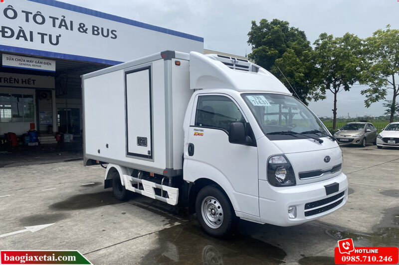 KIA K200 THÙNG ĐÔNG LẠNH
